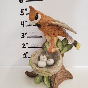 Bird figurine